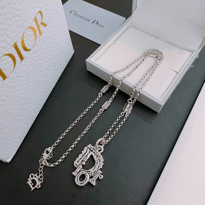 Dior Necklace 03lyh276